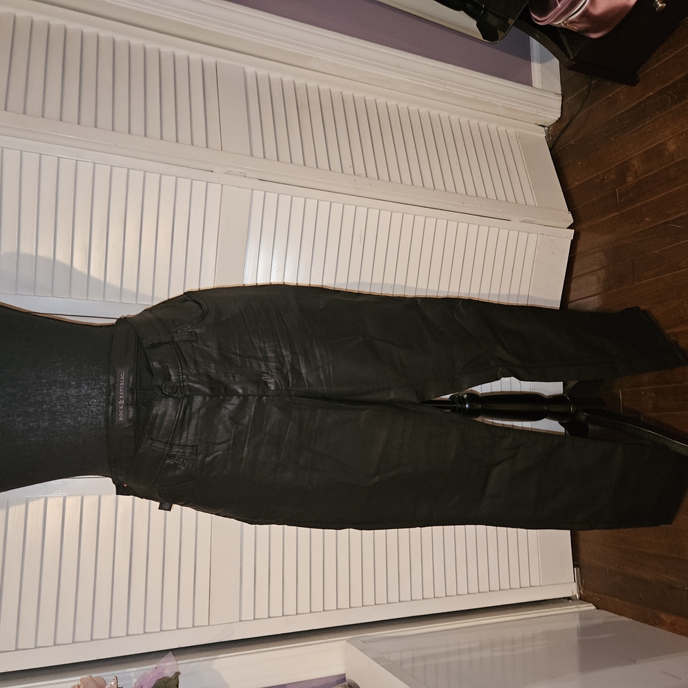 Rock & Republic Black Skinny Jeans